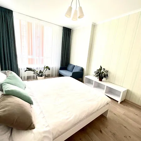 Apartment Osapart In A Complex Semycvit