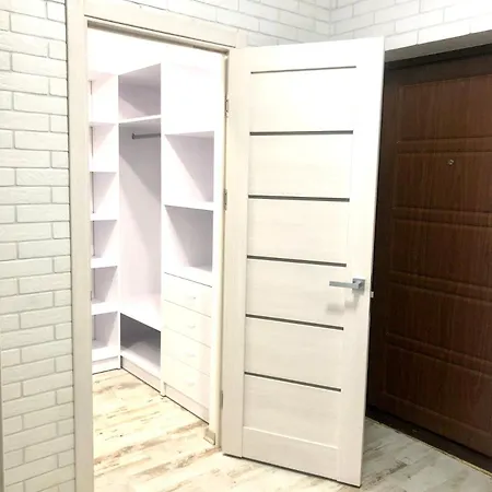 Daire Osapart In A Complex Semycvit